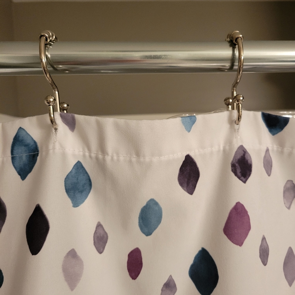 Abstract Patterned Shower Curtain - Picture 3 of 3